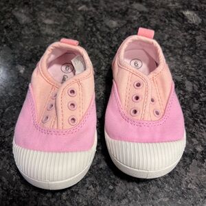 Color block Cat & Jack toddler sneakers